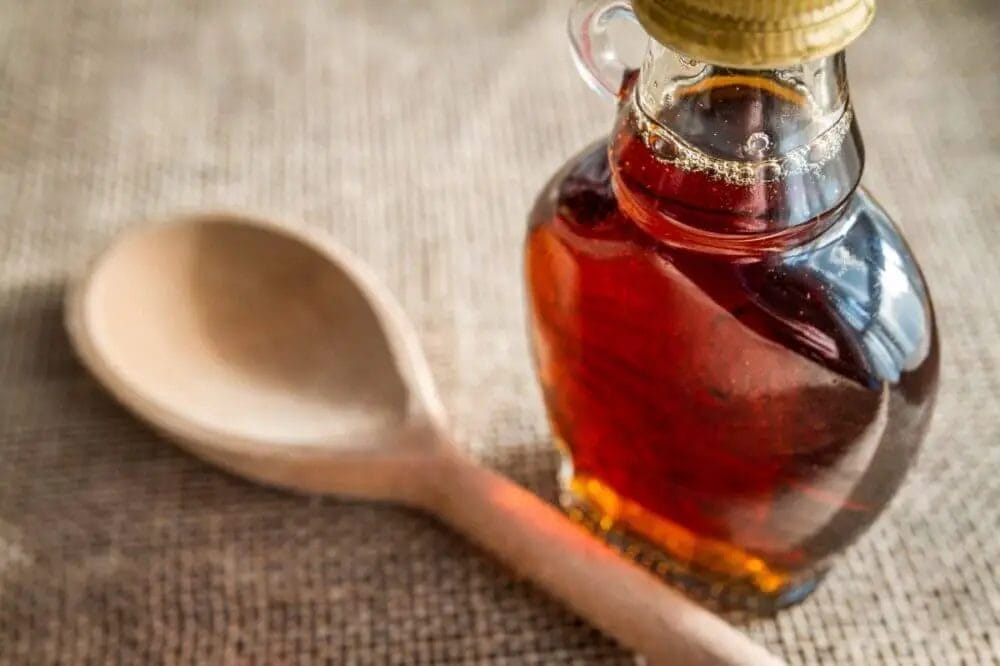 How to Mix Vanilla Extract for Deer